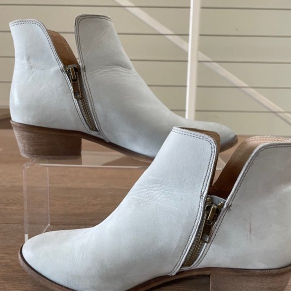 Splendid Hamptyn Suede Ankle Boots | Size 7 | Light Gray Blue - Picture 3 of 8